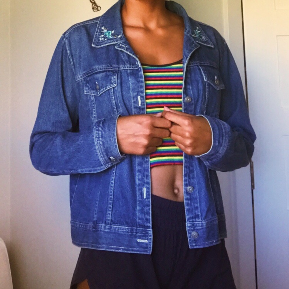 embroidered jean/denim jacket - Picture 5 of 6
